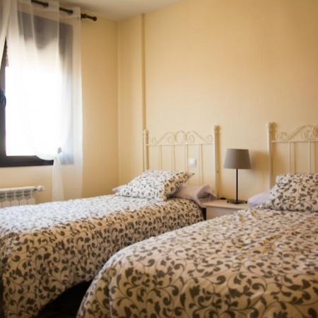 Casa Rural Pilon De Abajo Vendégház Navamorcuende Kültér fotó
